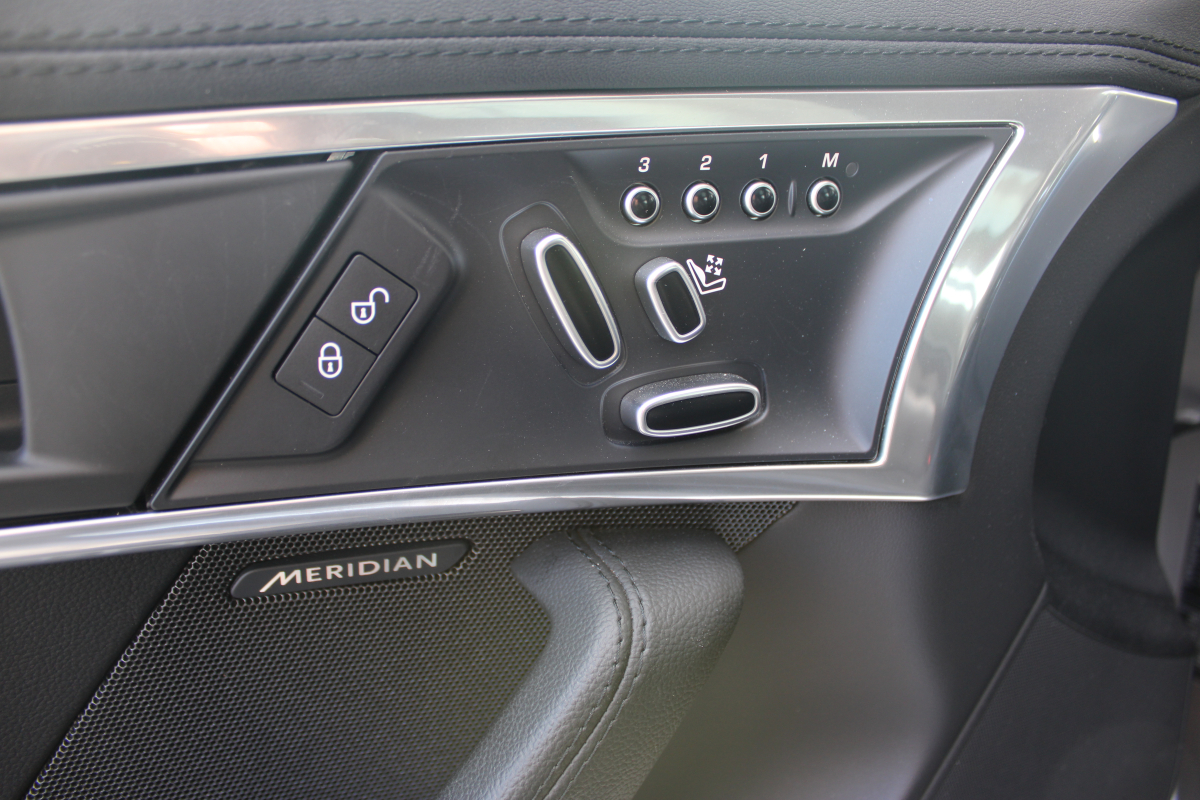Jaguar F-Type — 15