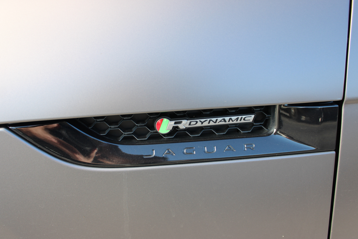 Jaguar F-Type — 21