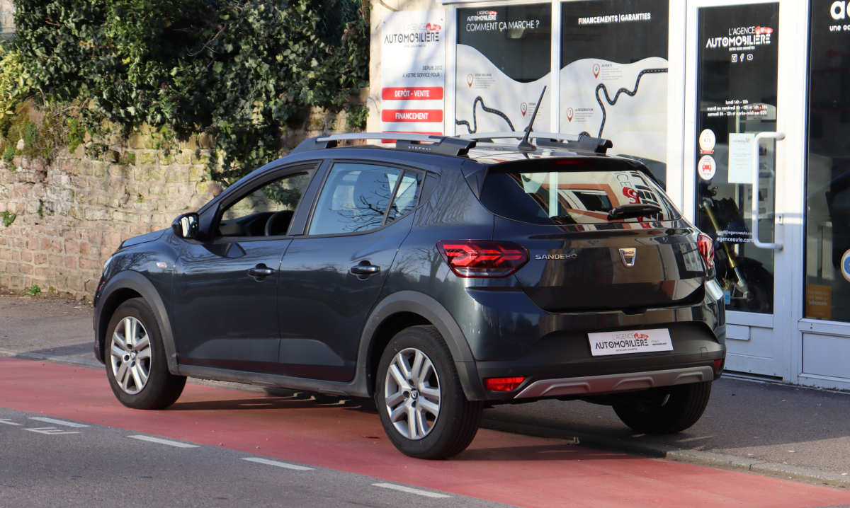 Dacia Sandero — 3