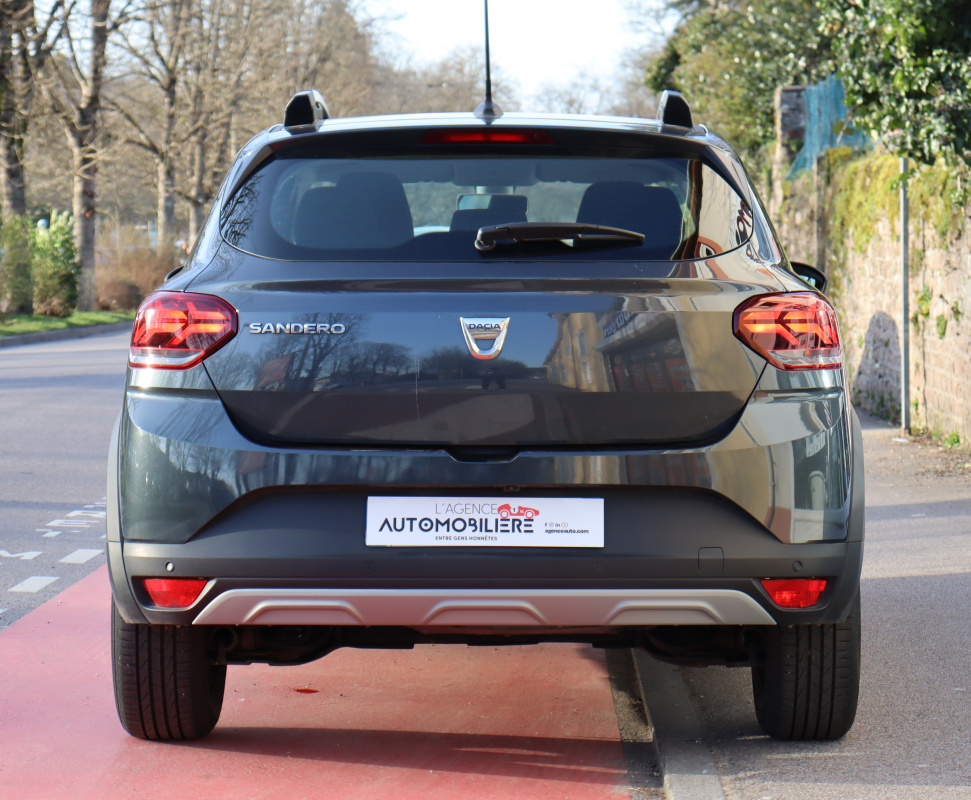 Dacia Sandero — 4
