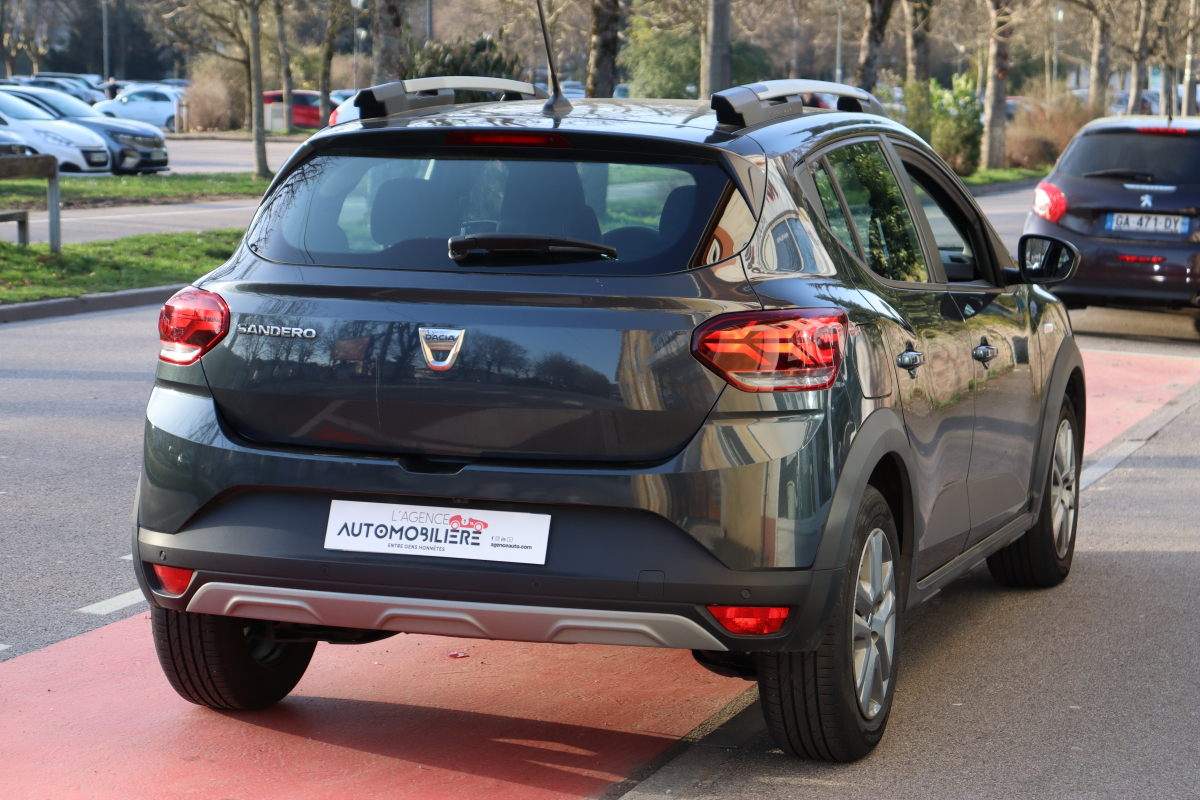 Dacia Sandero — 5