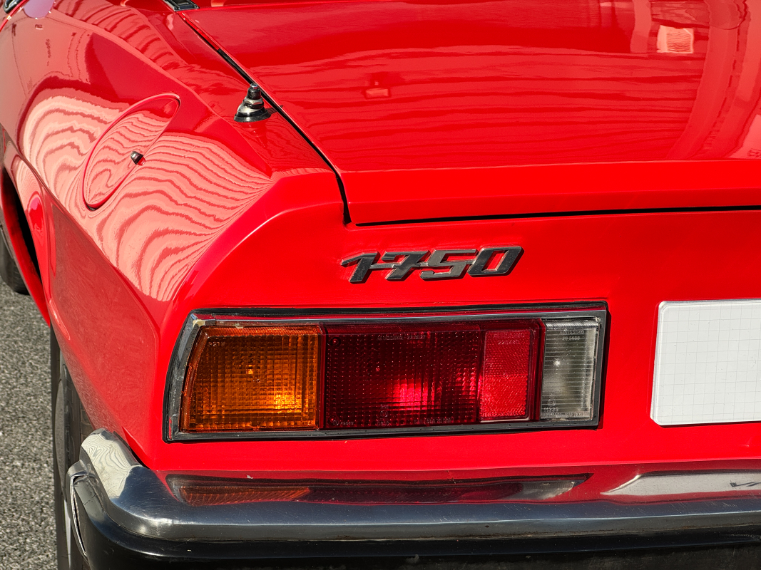 Alfa Romeo Spider — 34