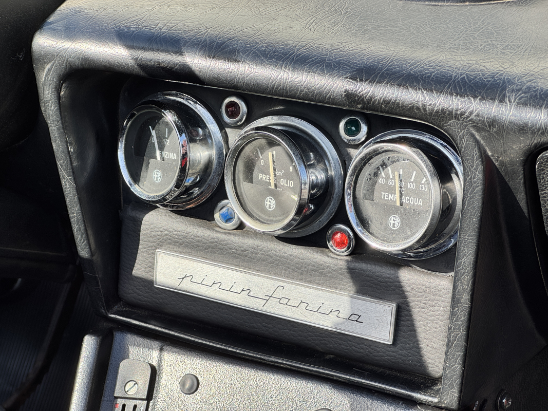 Alfa Romeo Spider — 18