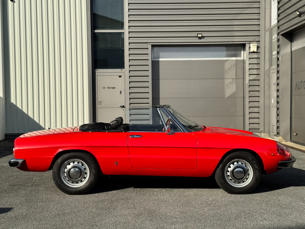 Alfa Romeo Spider — 5