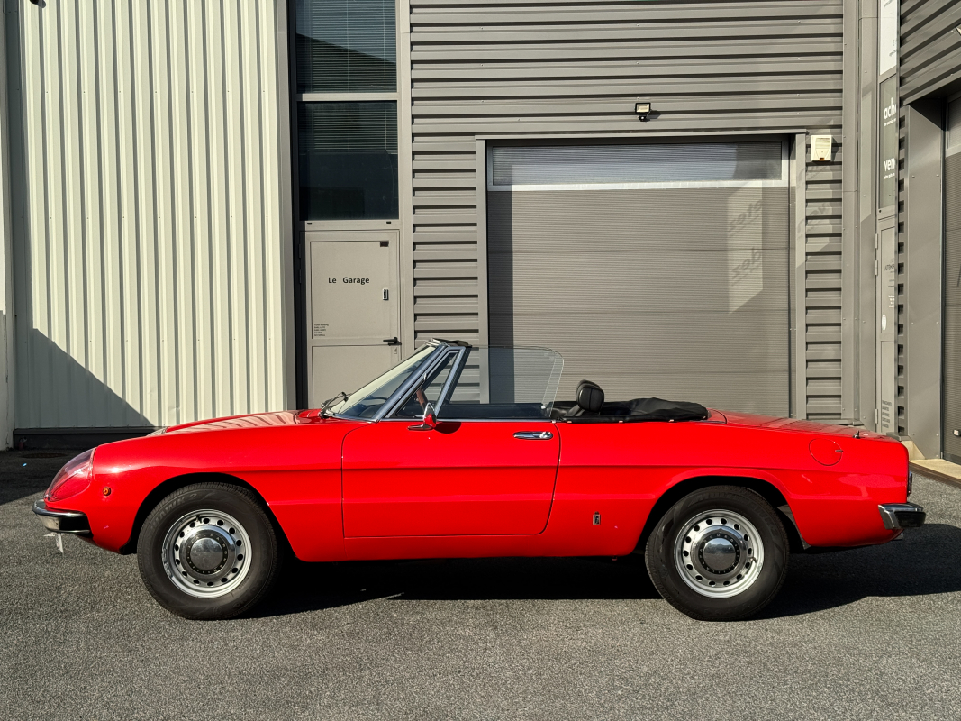 Alfa Romeo Spider — 6