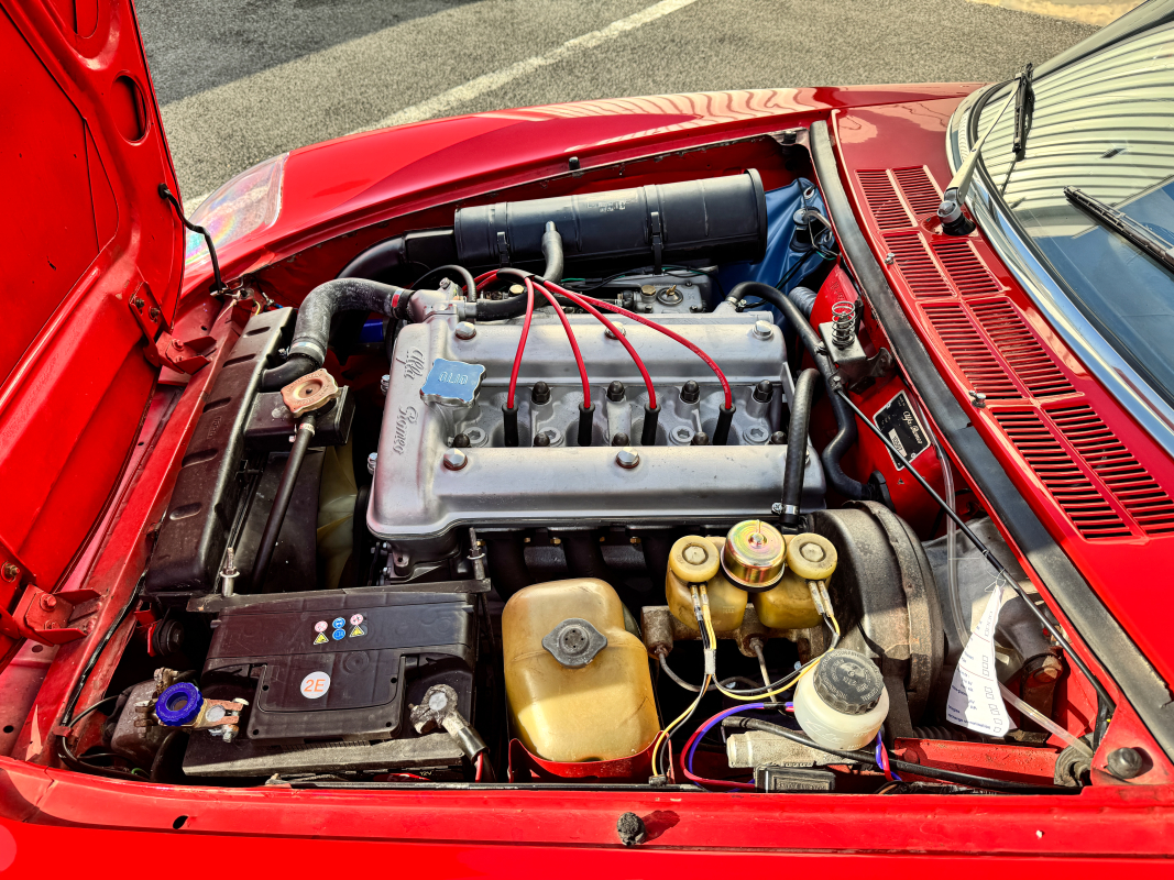 Alfa Romeo Spider — 23