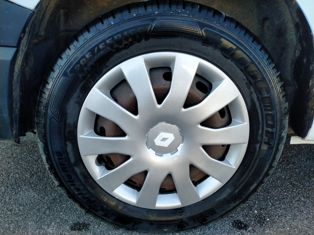 Renault Trafic — 28