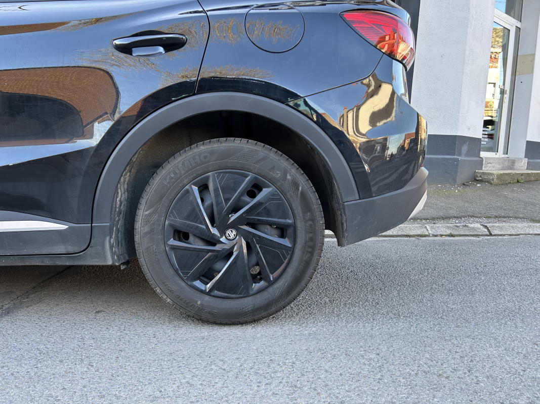 MG ZS — 6