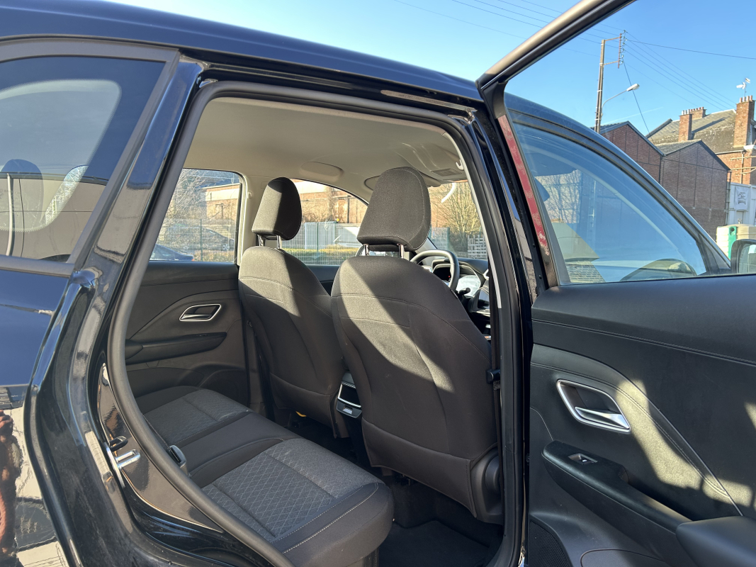 MG ZS — 35