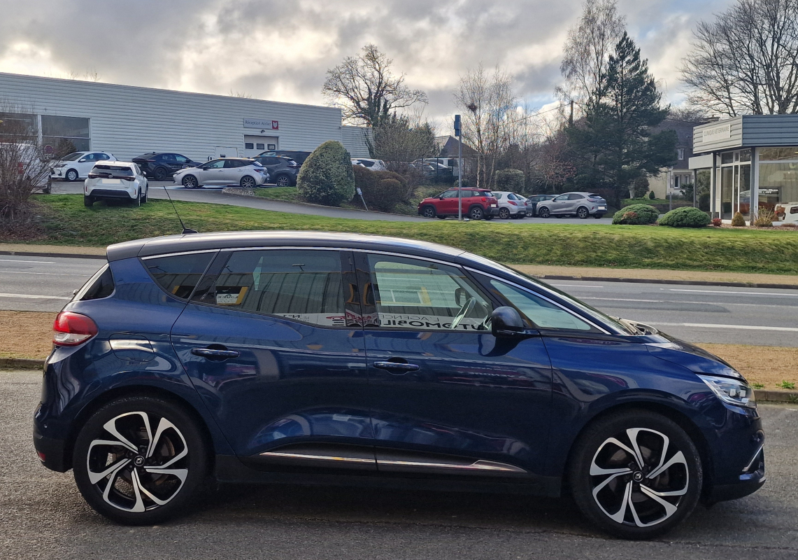 Renault Scenic — 5
