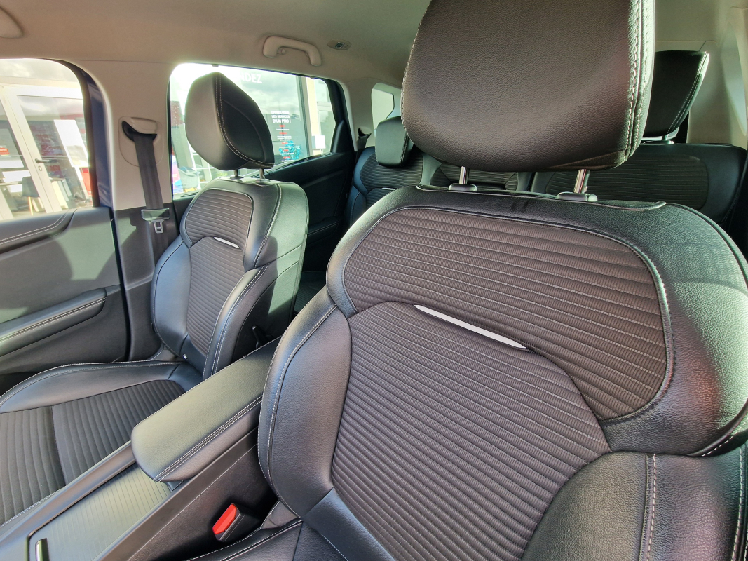 Renault Scenic — 17