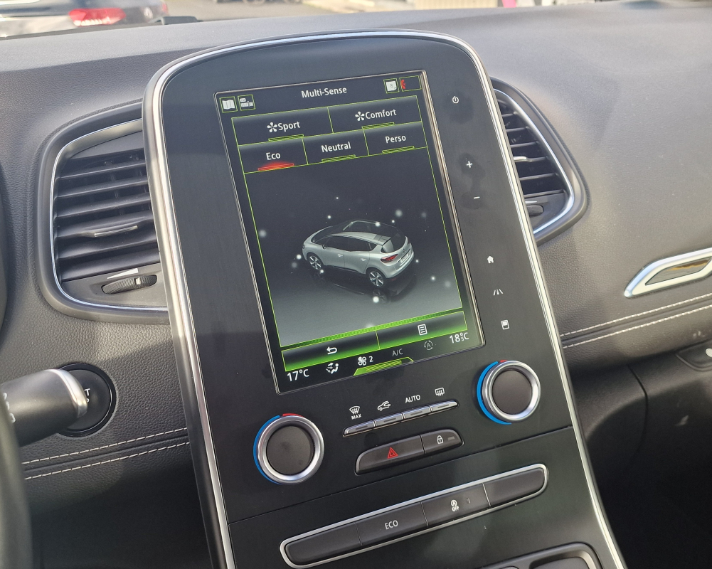 Renault Scenic — 26