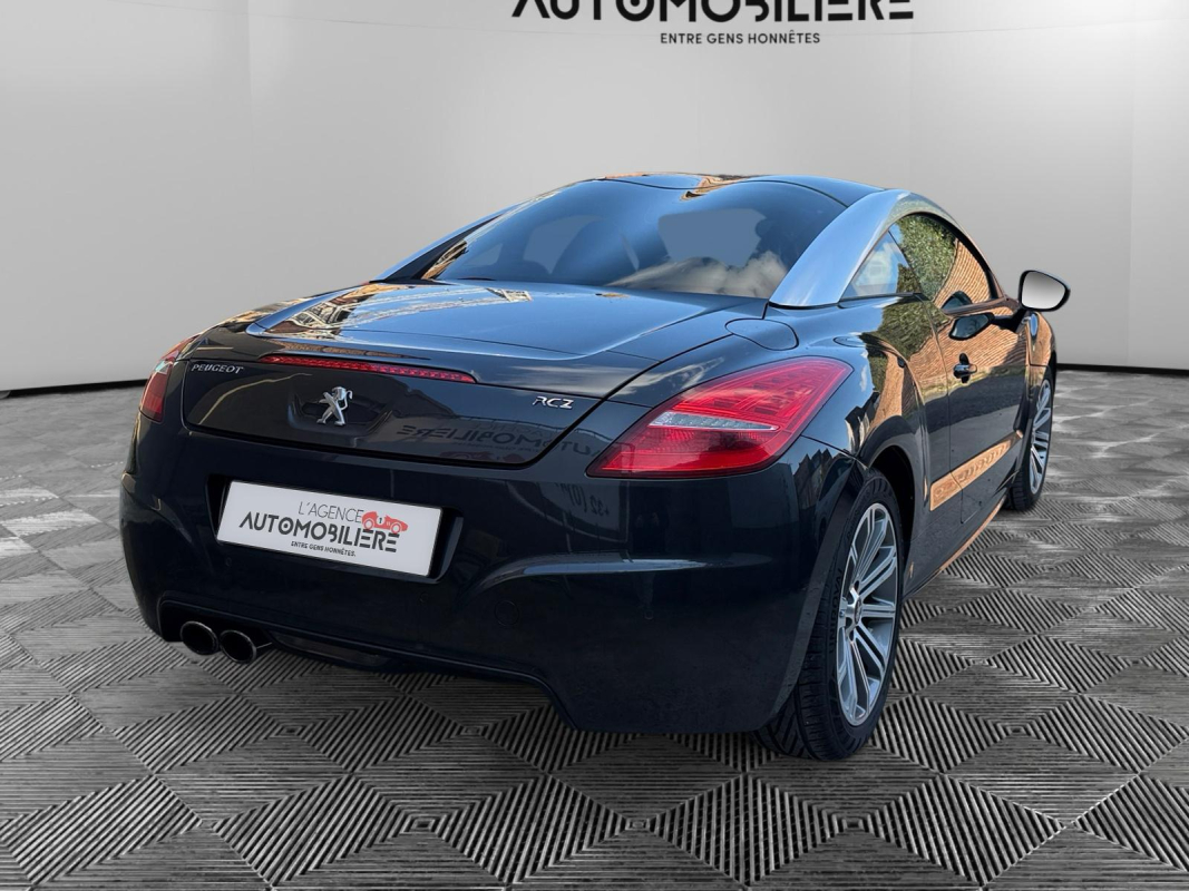 Peugeot RCZ — 8