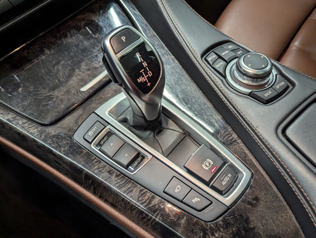 Bmw Série 6 — 9