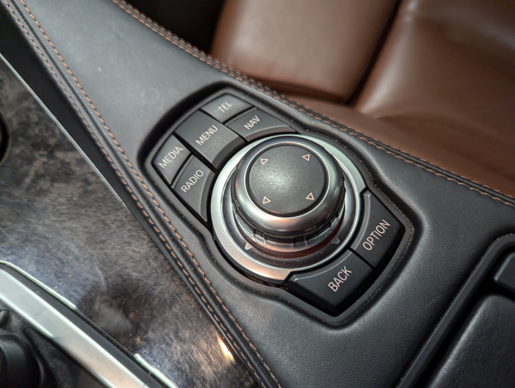 Bmw Série 6 — 28