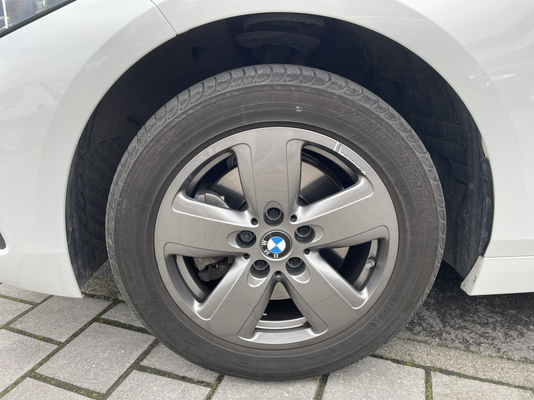 Bmw Série 1 — 26