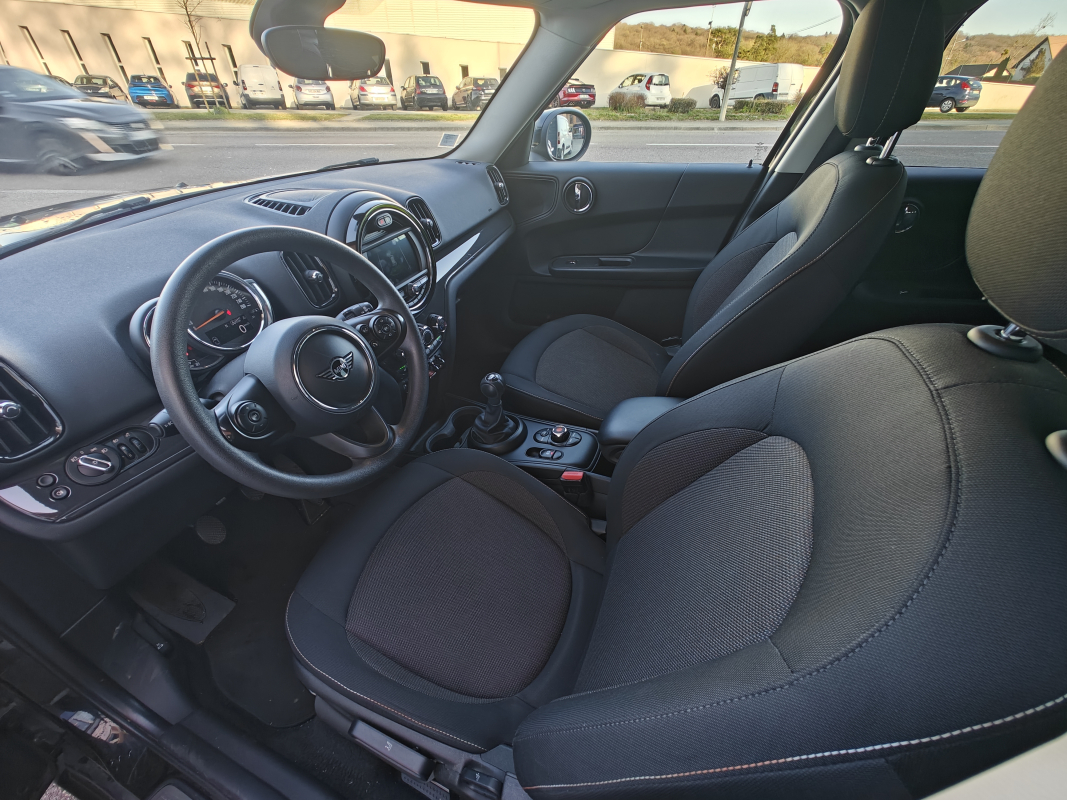 Mini Countryman — 11