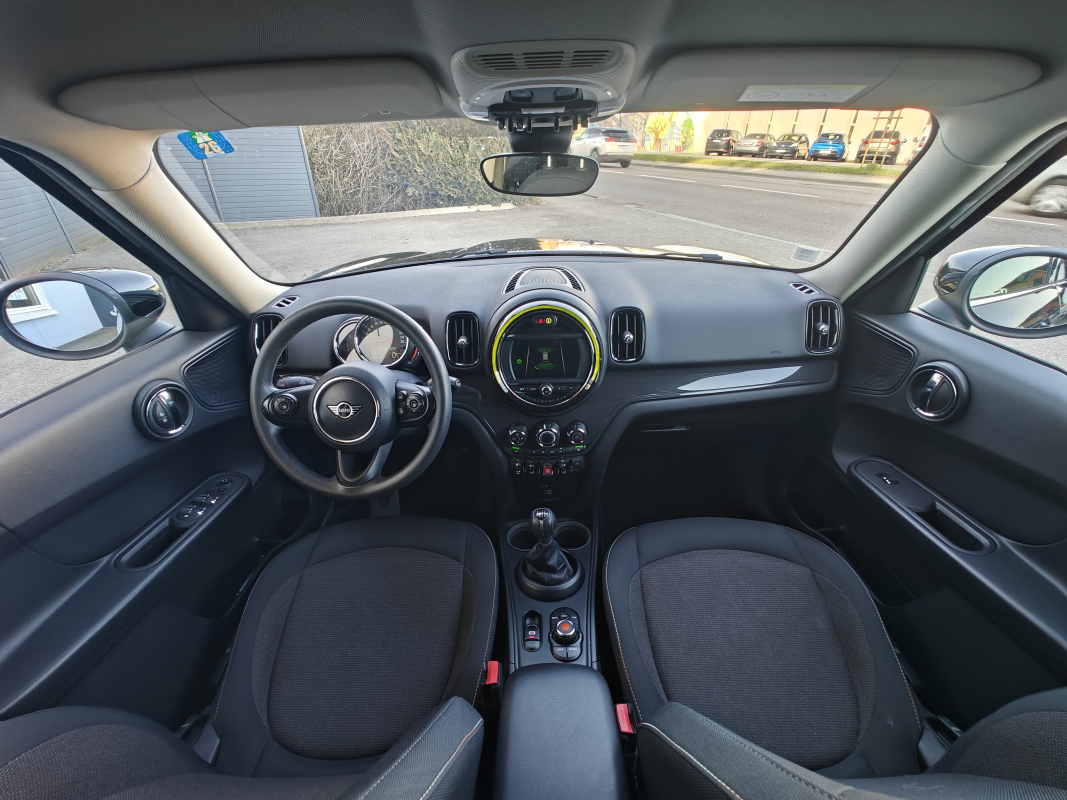 Mini Countryman — 17