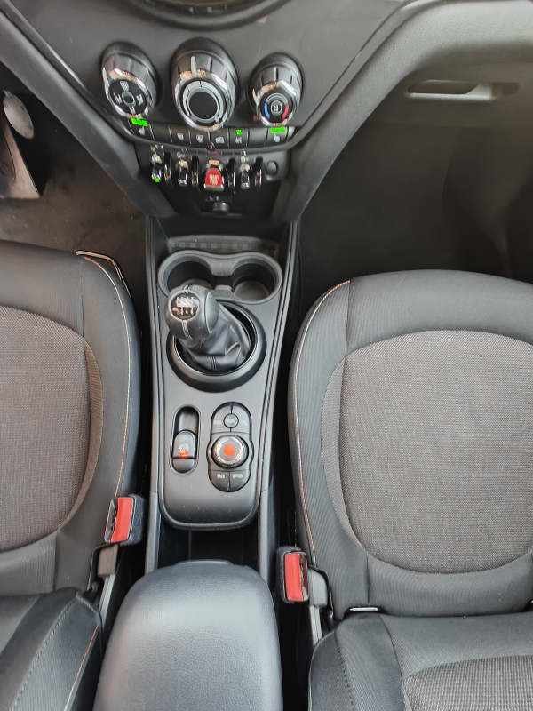 Mini Countryman — 27