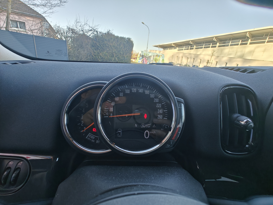 Mini Countryman — 23
