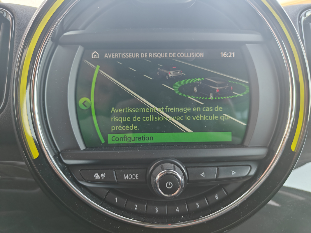 Mini Countryman — 36
