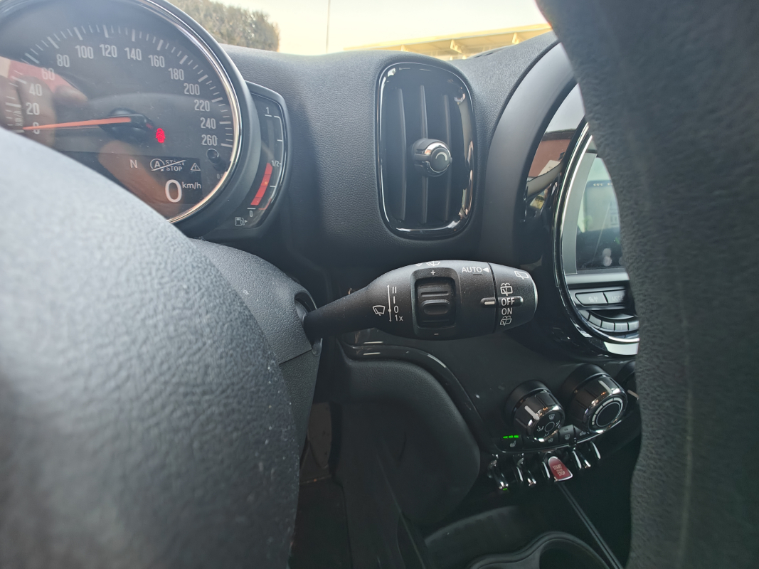 Mini Countryman — 22