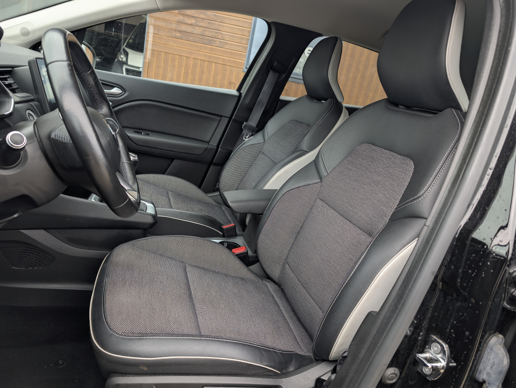 Renault Captur — 14