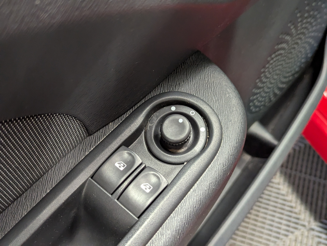 Renault Twingo — 20