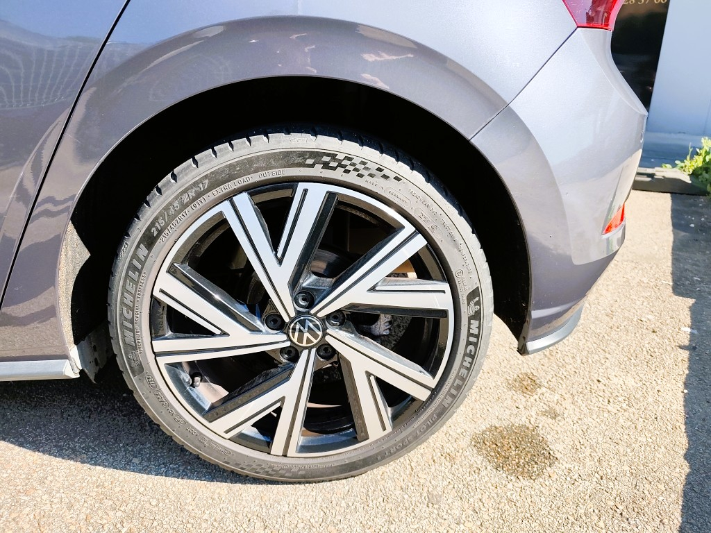 Volkswagen Polo — 9