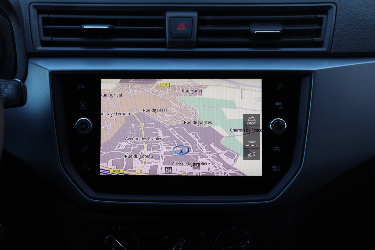 Seat Arona — 12
