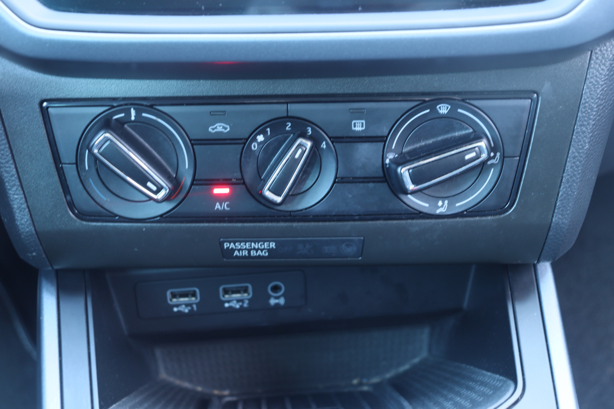Seat Arona — 13