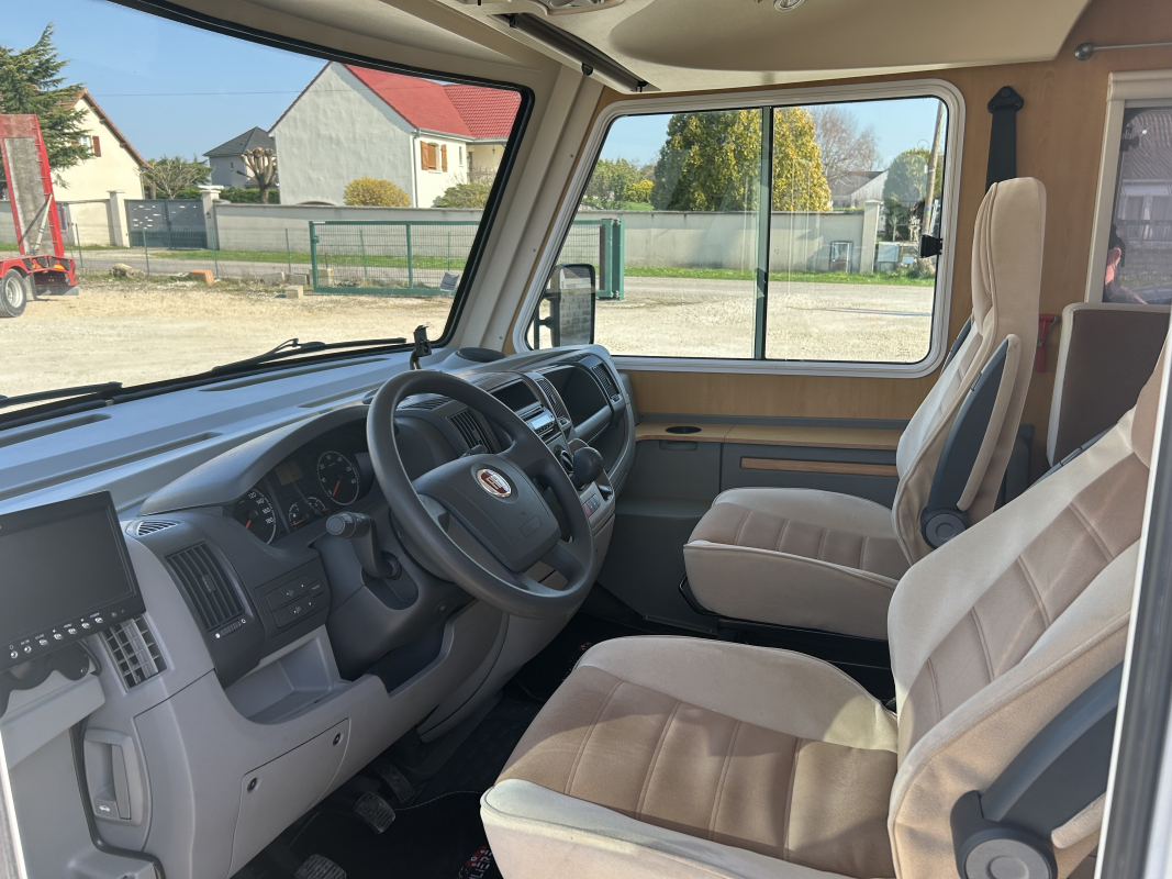Fiat / Pilote Aventura — 10