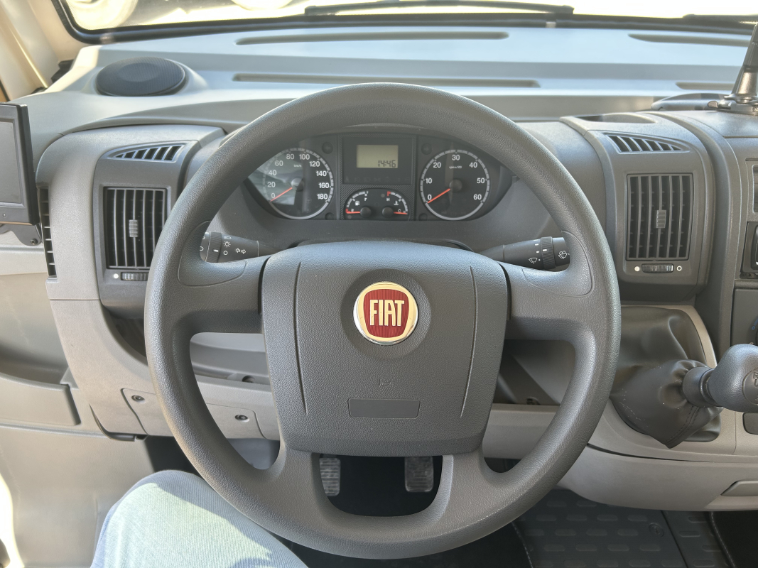 Fiat / Pilote Aventura — 12