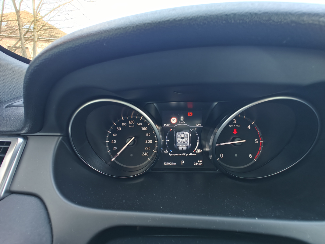 Land Rover Discovery Sport — 20