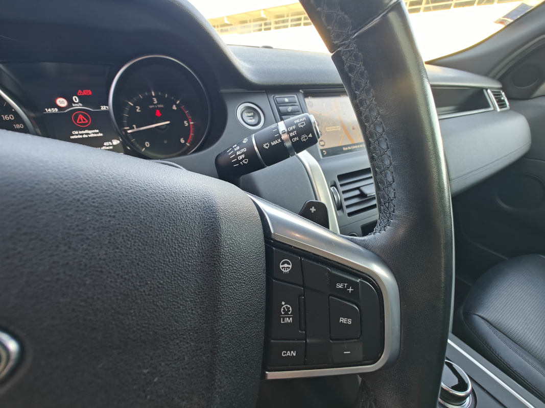 Land Rover Discovery Sport — 23
