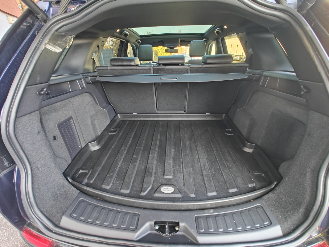 Land Rover Discovery Sport — 29