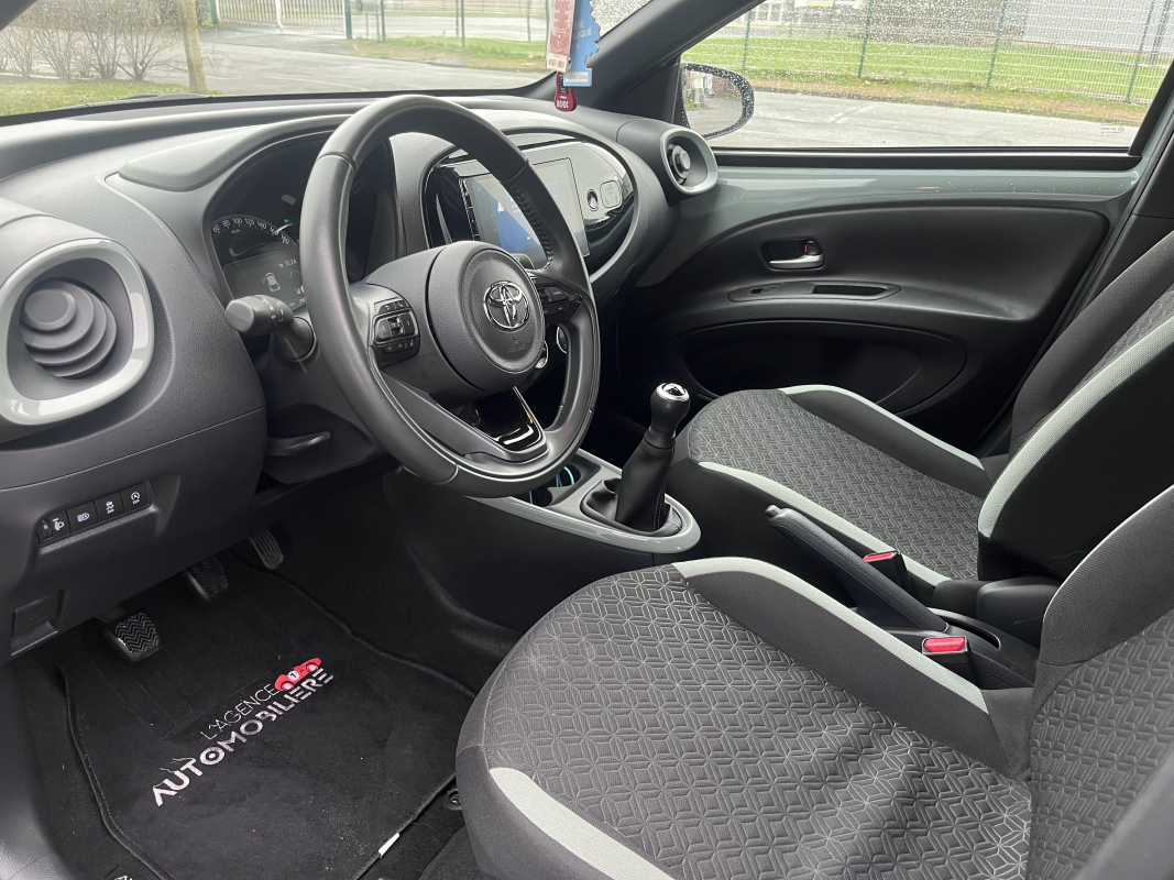 Toyota Aygo X — 10