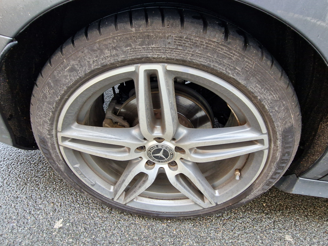 Mercedes Classe E — 37