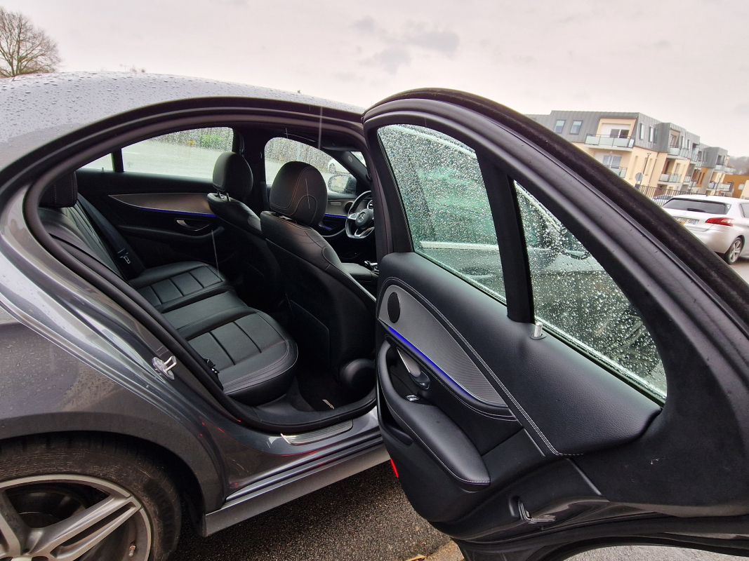 Mercedes Classe E — 23