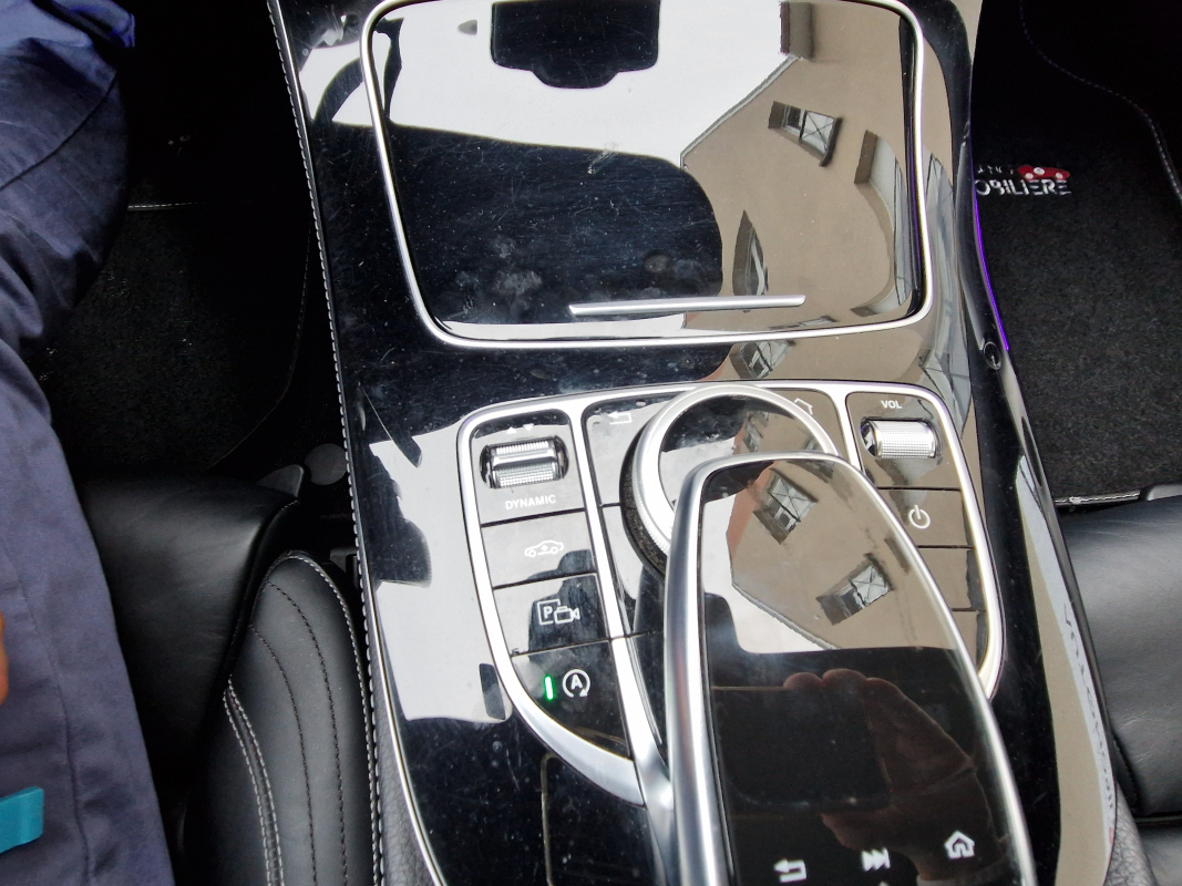 Mercedes Classe E — 18