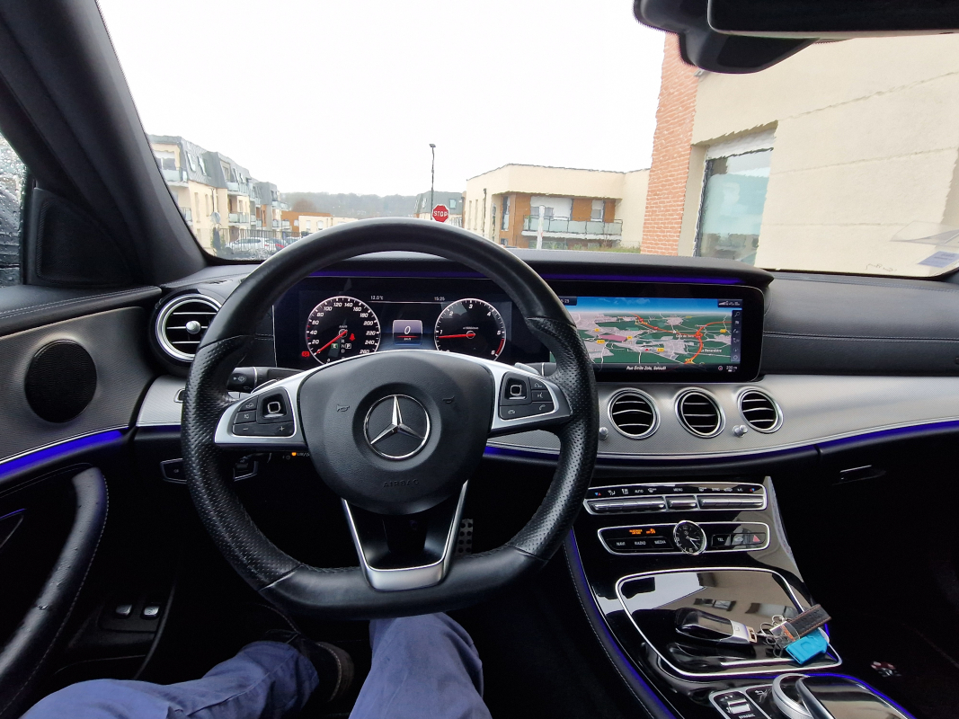Mercedes Classe E — 12
