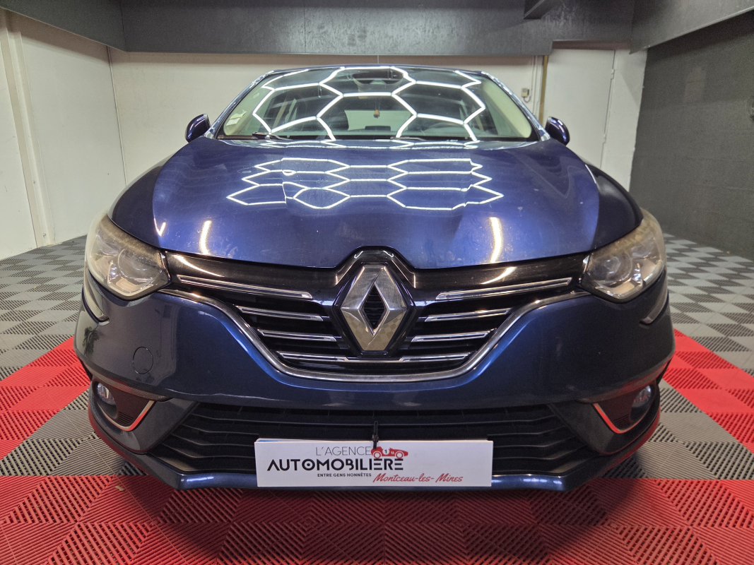 Renault Megane — 2