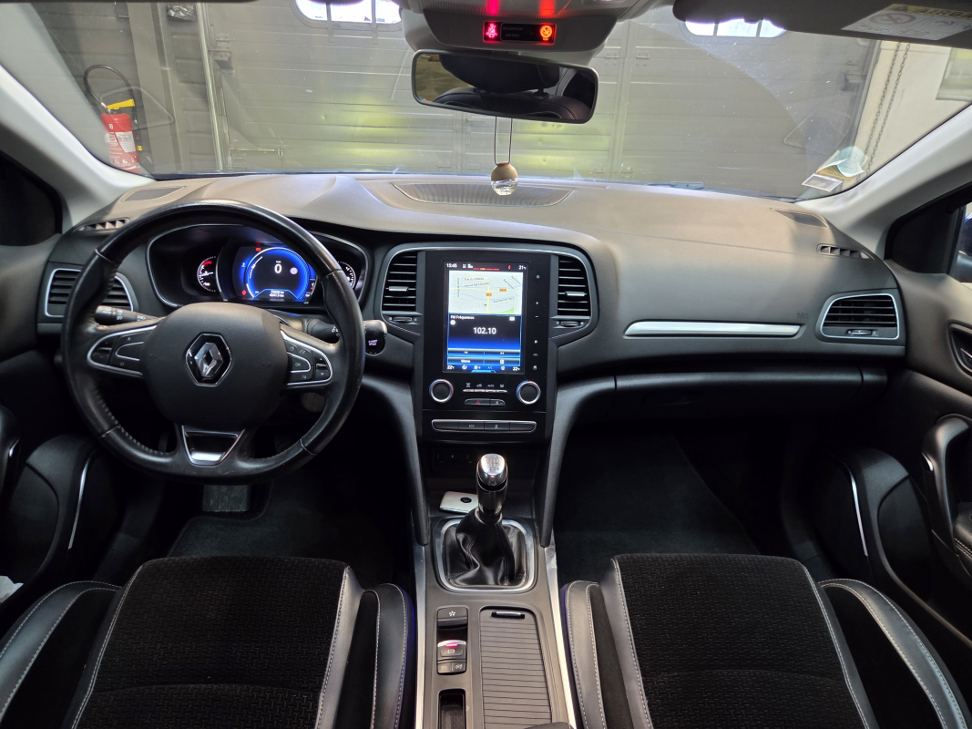 Renault Megane — 15