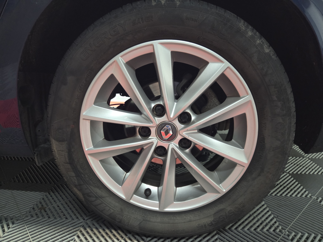 Renault Megane — 20