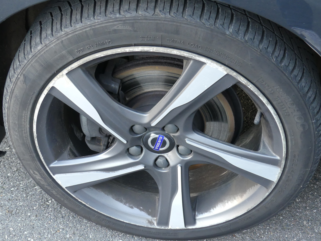 Volvo S60 — 23