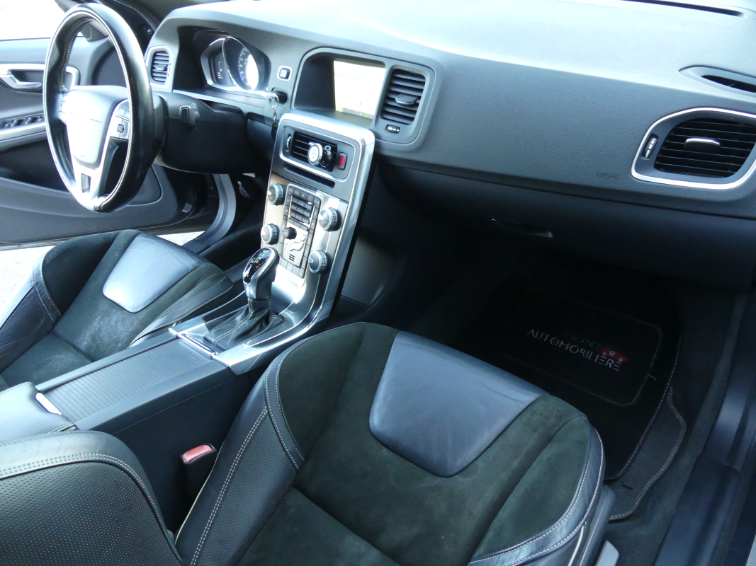 Volvo S60 — 13