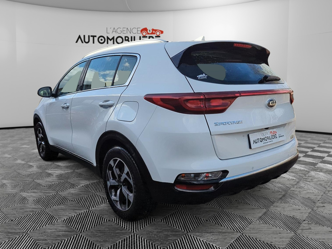 Kia Sportage — 4