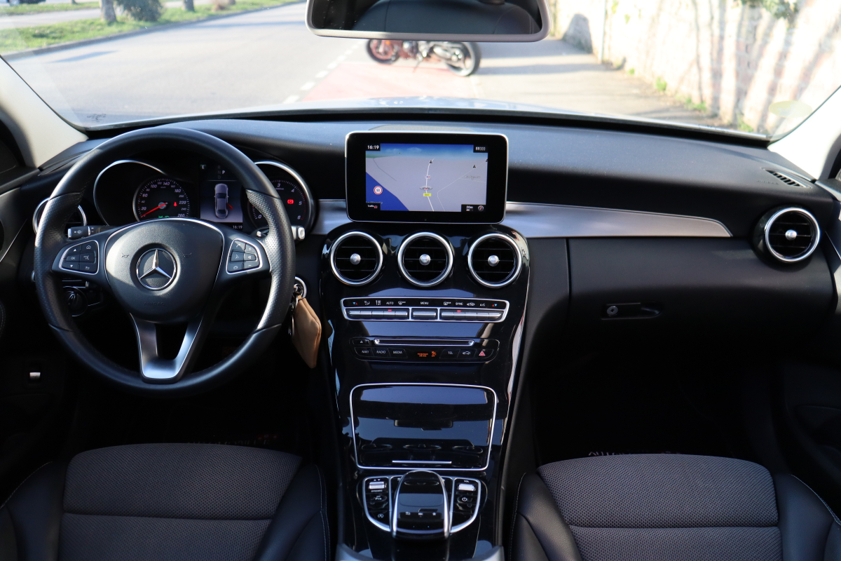 Mercedes Classe C — 15