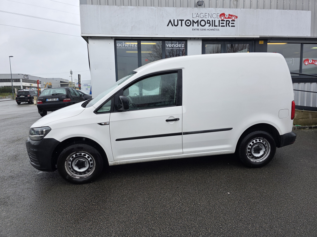 Volkswagen Caddy Van — 3