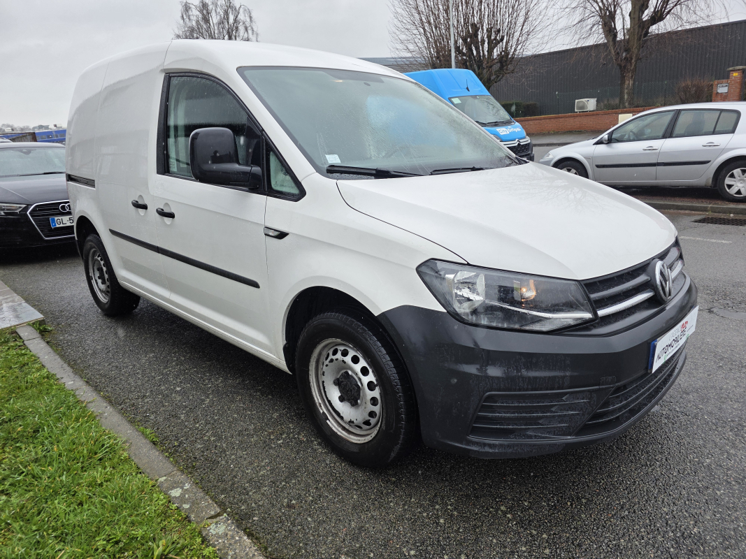 Volkswagen Caddy Van — 5